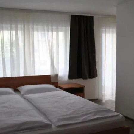 Kikoeto Anna Lejlighedshotel