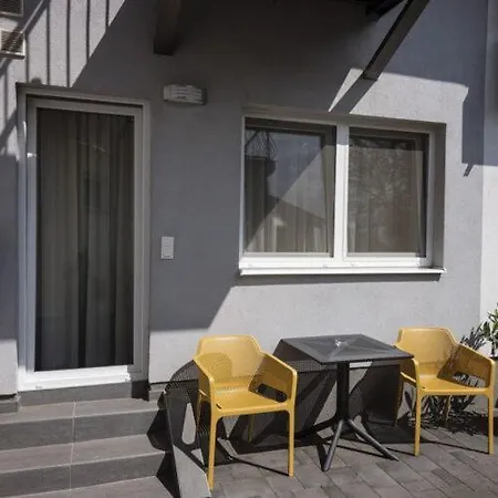 Kikoeto Anna アパートホテル 3*