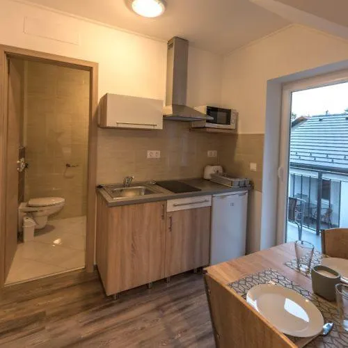 Kikoeto Anna 3* Balatonboglár